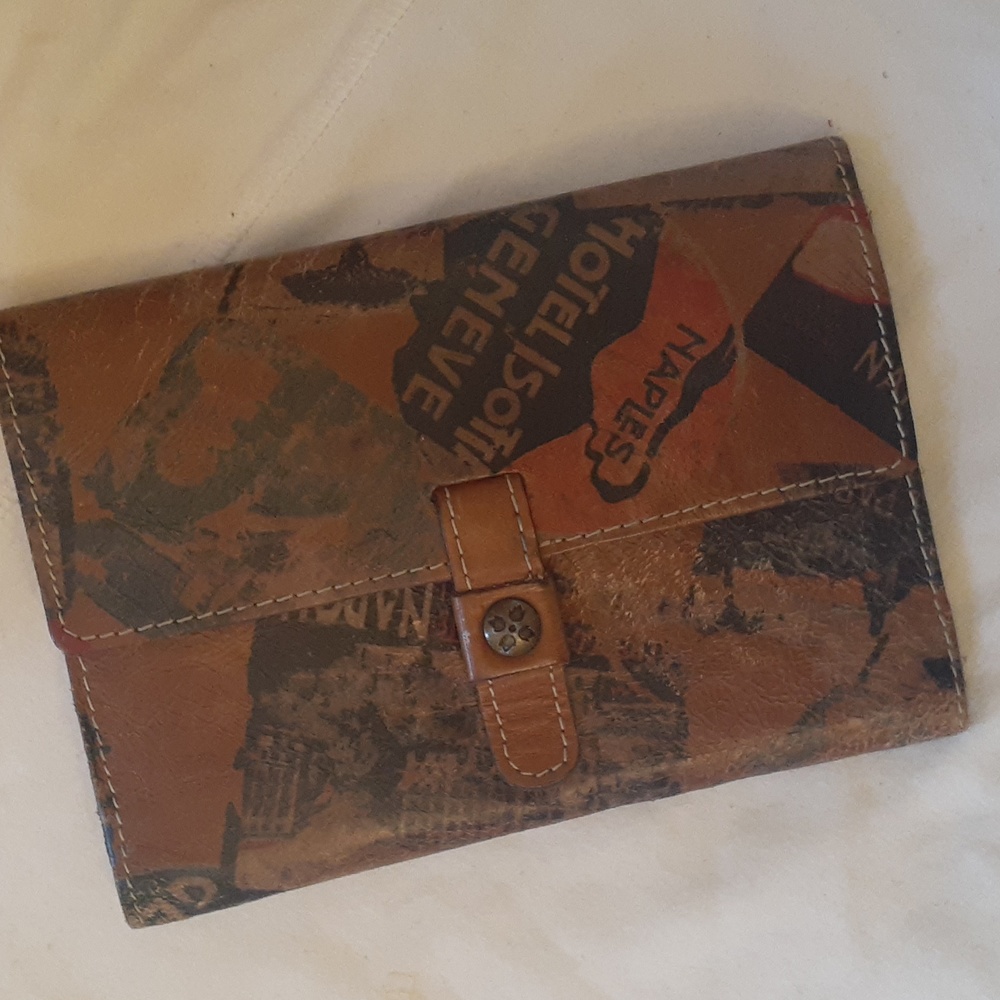 Patricia nash wallet